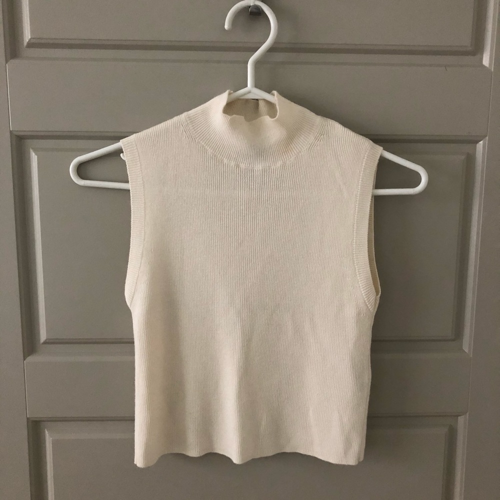 Forever 21 Women’s Turtle Neck Crop Top